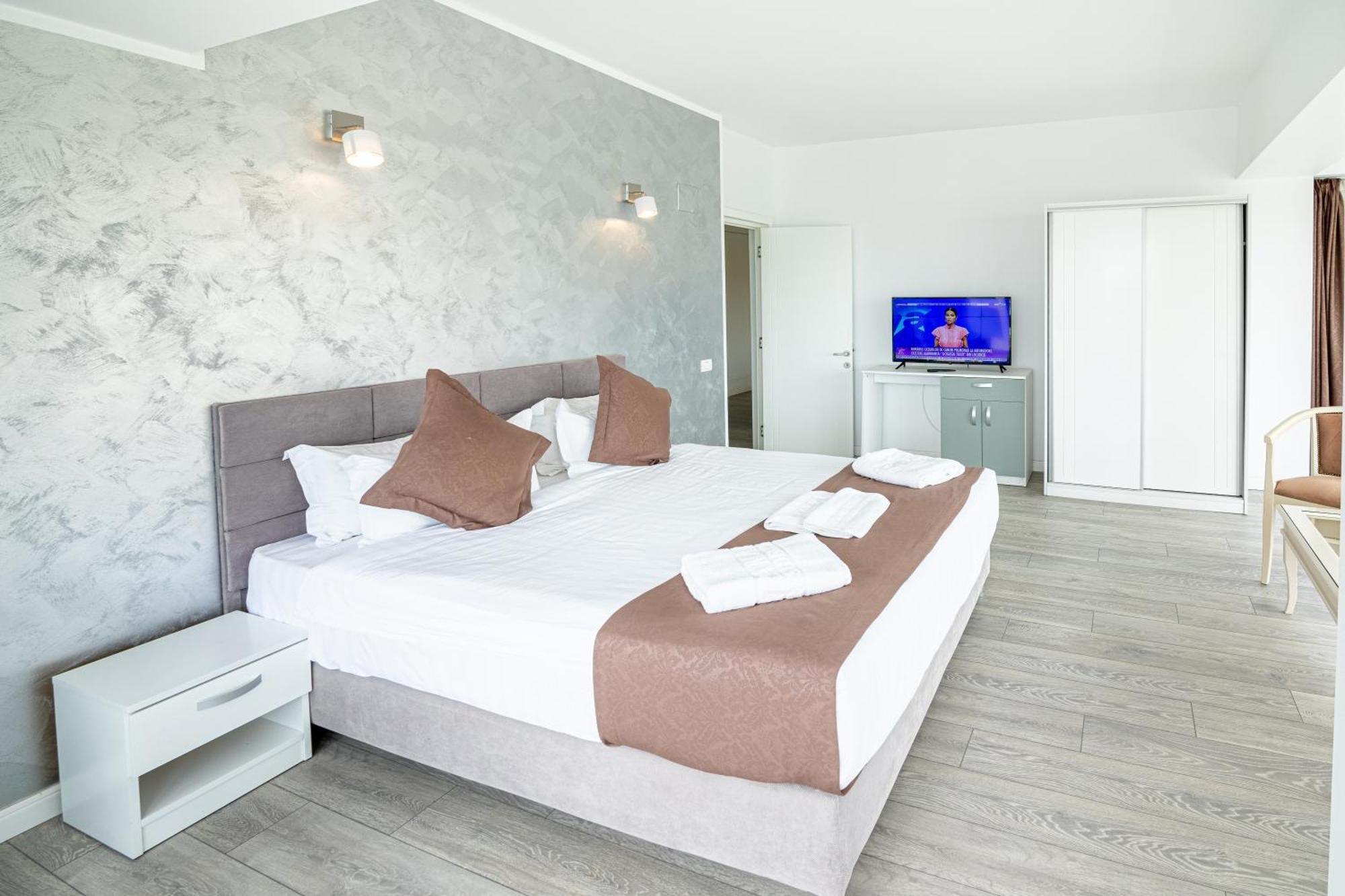 Miramare Residence Aparthotel Năvodari Kültér fotó