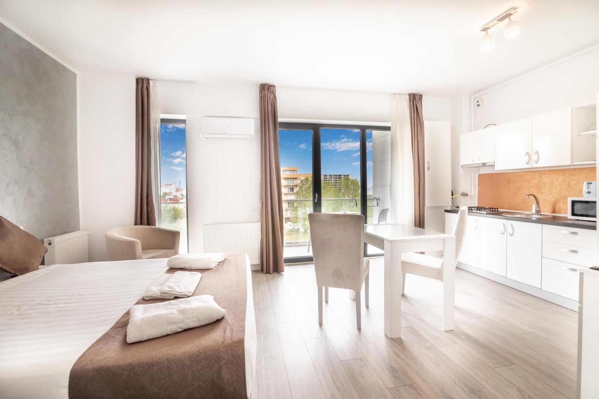 Miramare Residence Aparthotel Năvodari Kültér fotó